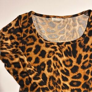 OLIVIA RAE Leopard animal print soft scalloped long sleevepullover size XS-small